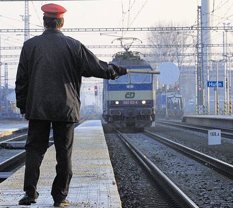 Rychle odbavit vlak a hurá na stavědlo.